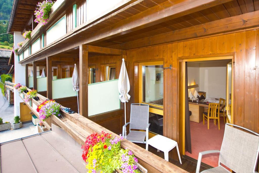 Hotel Garni Hainbacherhof Sölden Quarto foto