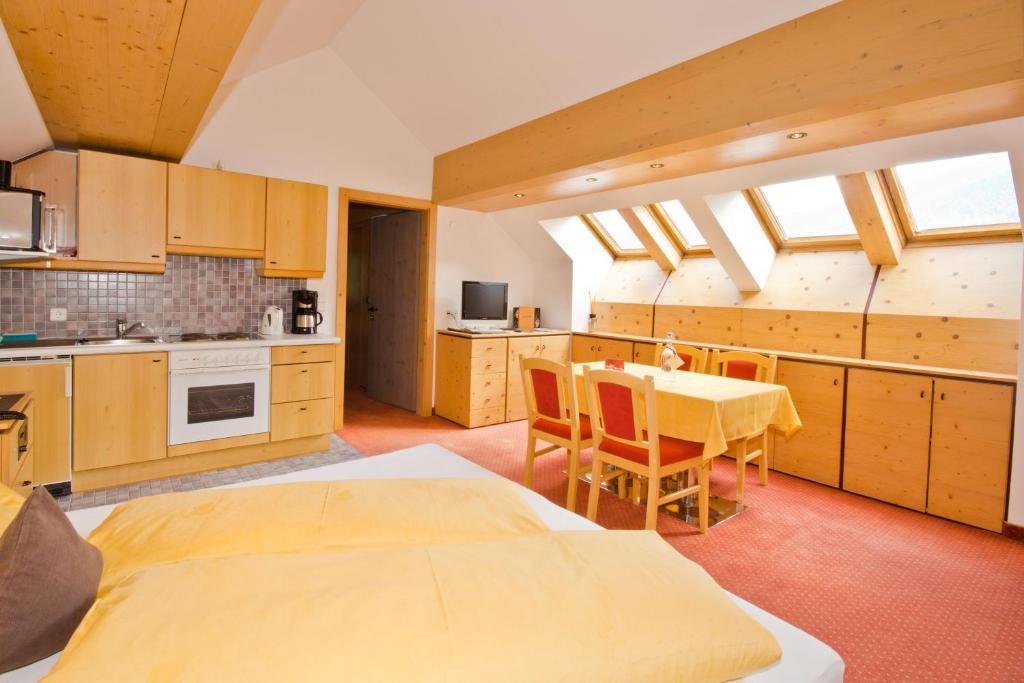 Hotel Garni Hainbacherhof Sölden Quarto foto